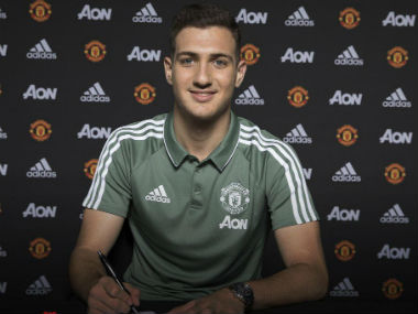 Premier League: Manchester United look to solve full-back conundrum with signing of Diogo Dalot from FC Porto Premier League: Manchester United look to solve full-back conundrum with signing of Diogo Dalot from FC Porto