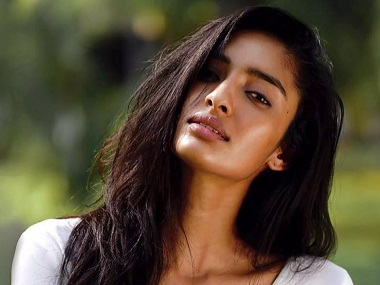 Dayana Erappa on Mani Ratnam's Chekka Chivantha Vaanam: 'He knew exactly how to bring out the best in me' Dayana Erappa on Mani Ratnam's Chekka Chivantha Vaanam: 'He knew exactly how to bring out the best in me'