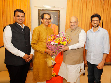 Amit Shah-Uddhav Thackeray meet: BJP might steal Shiv Sena's votes from under its nose if saffron parties spar Amit Shah-Uddhav Thackeray meet: BJP might steal Shiv Sena's votes from under its nose if saffron parties spar