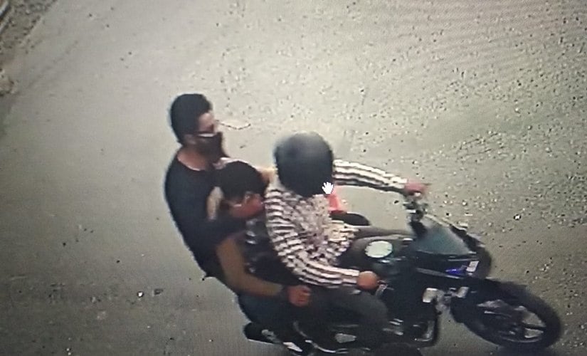 The image from CCTV recording of alleged suspects fleeing the spot. Image procured by Ishfaq Naseem