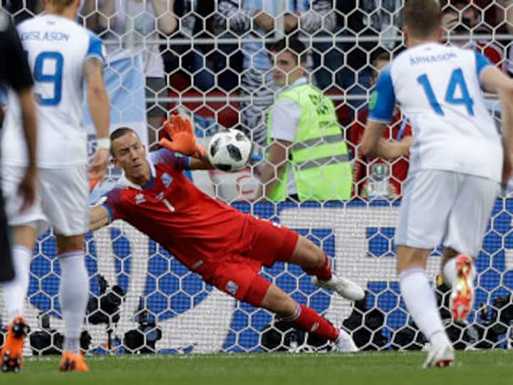 FIFA World Cup 2018: Iceland's Hannes Halldorsson reveals he worked on psyching out Lionel Messi after penalty save FIFA World Cup 2018: Iceland's Hannes Halldorsson reveals he worked on psyching out Lionel Messi after penalty save