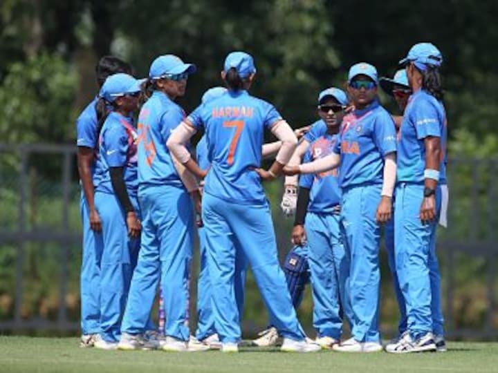 Women's Twenty20 Asia Cup: Six-time champions India face surprisingly tough test against Bangladesh in summit clash