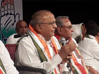 File image of Congress leader Jaipal Reddy (left). Twitter @INC_Andhra