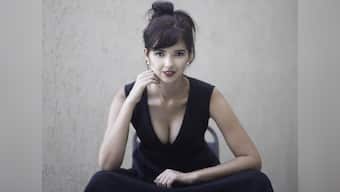 Polish actress Joanna Robaczewska to replace Shruti Seth as host of Comedy Circus