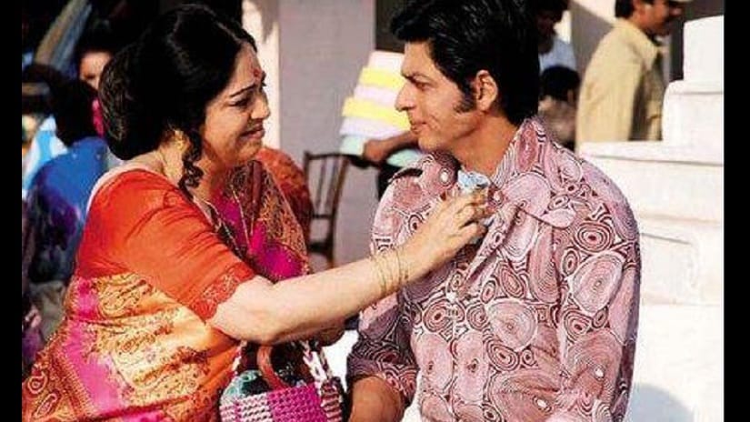 Kirron Kher plays Bela Makhija, the supportive mother of junior artist Om Prakash Makhija (played by Shah Rukh Khan) in <em>Om Shanti Om</em>. Image from Youtube Kirron Kher plays Bela Makhija, the supportive mother of junior artist Om Prakash Makhija (played by Shah Rukh Khan) in <em>Om Shanti Om</em>. Image from Youtube