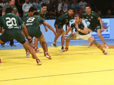 Kabaddi Masters Dubai: Ajay Thakur-led India prevail over arch-rivals Pakistan to book spot in semis; Iran also qualify Kabaddi Masters Dubai: Ajay Thakur-led India prevail over arch-rivals Pakistan to book spot in semis; Iran also qualify