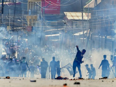 To solve Kashmir conundrum, India needs political will to carry 'irregular war' into enemy territory To solve Kashmir conundrum, India needs political will to carry 'irregular war' into enemy territory