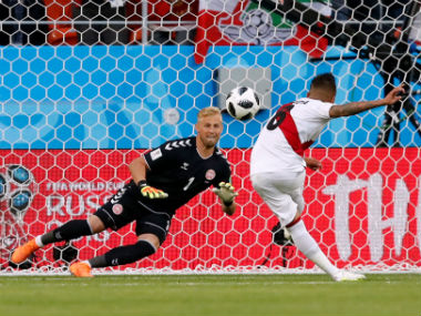 FIFA World Cup 2018: Denmark goalkeeper Kasper Schmeichel earns coach’s praise for acrobatic saves in 1-0 win over Peru FIFA World Cup 2018: Denmark goalkeeper Kasper Schmeichel earns coach’s praise for acrobatic saves in 1-0 win over Peru