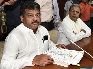 MB Patil's disenchantment with Karnataka Congress should set alarm bells ringing for Rahul Gandhi MB Patil's disenchantment with Karnataka Congress should set alarm bells ringing for Rahul Gandhi