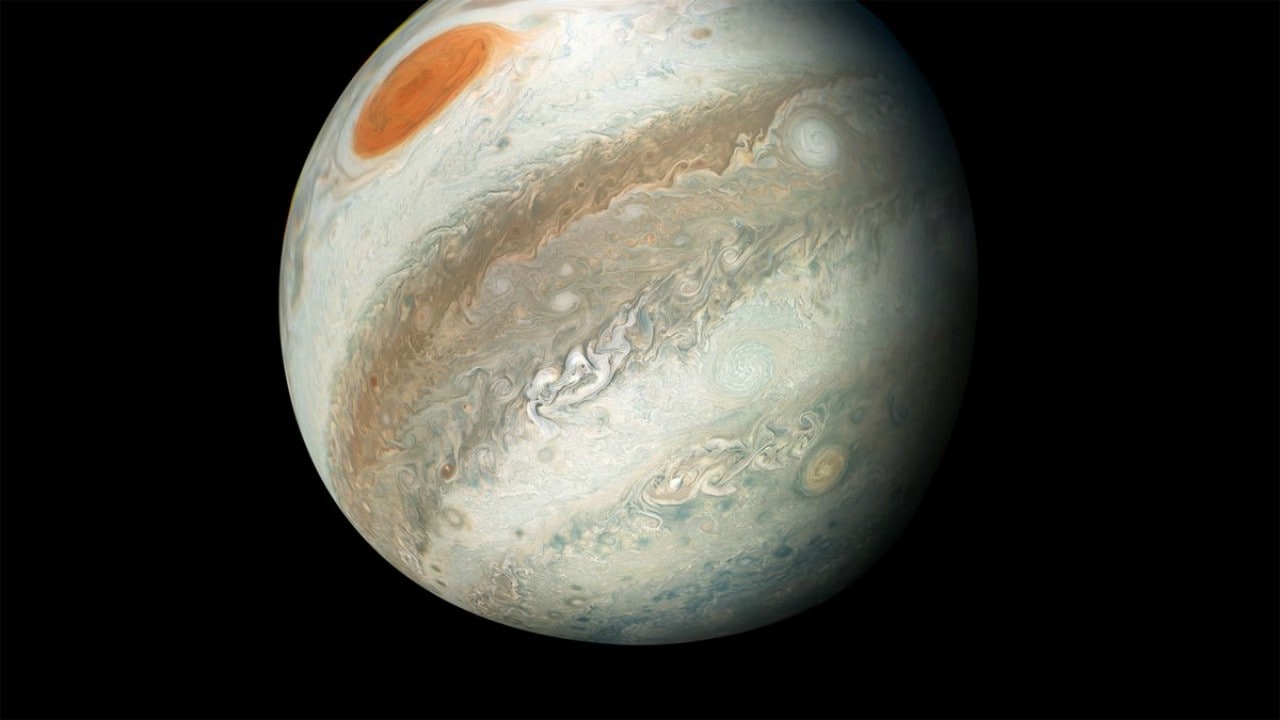 NASA's Juno spacecraft solves the 39-year-old mystery of origin of Jupiter  lightning- Technology News, Firstpost