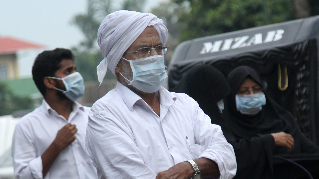 Nipah virus outbreak: Centre recommends strengthening hospital, community-based surveillance Nipah virus outbreak: Centre recommends strengthening hospital, community-based surveillance