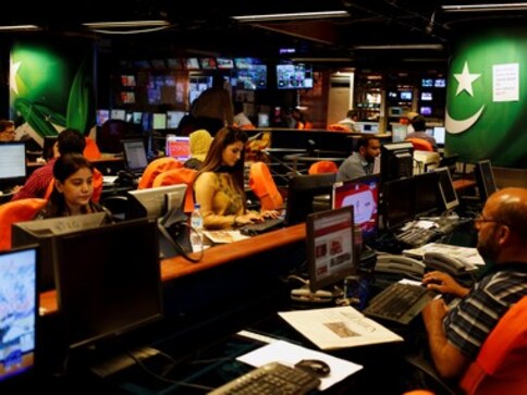 Pakistani media gripped by fear of military ahead of General Elections as criticism of establishment could risk abduction, torture Pakistani media gripped by fear of military ahead of General Elections as criticism of establishment could risk abduction, torture