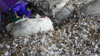 Jet fuel and diesel can now be made from plastic bags, water bottles & daily waste