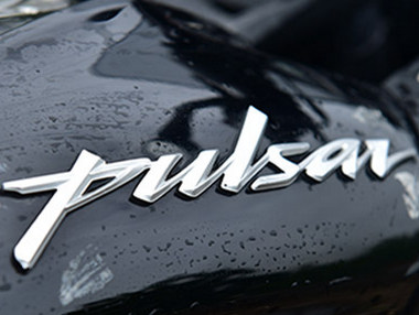 Bajaj launches Pulsar 150 Classic priced at Rs 67,437 in India Bajaj launches Pulsar 150 Classic priced at Rs 67,437 in India