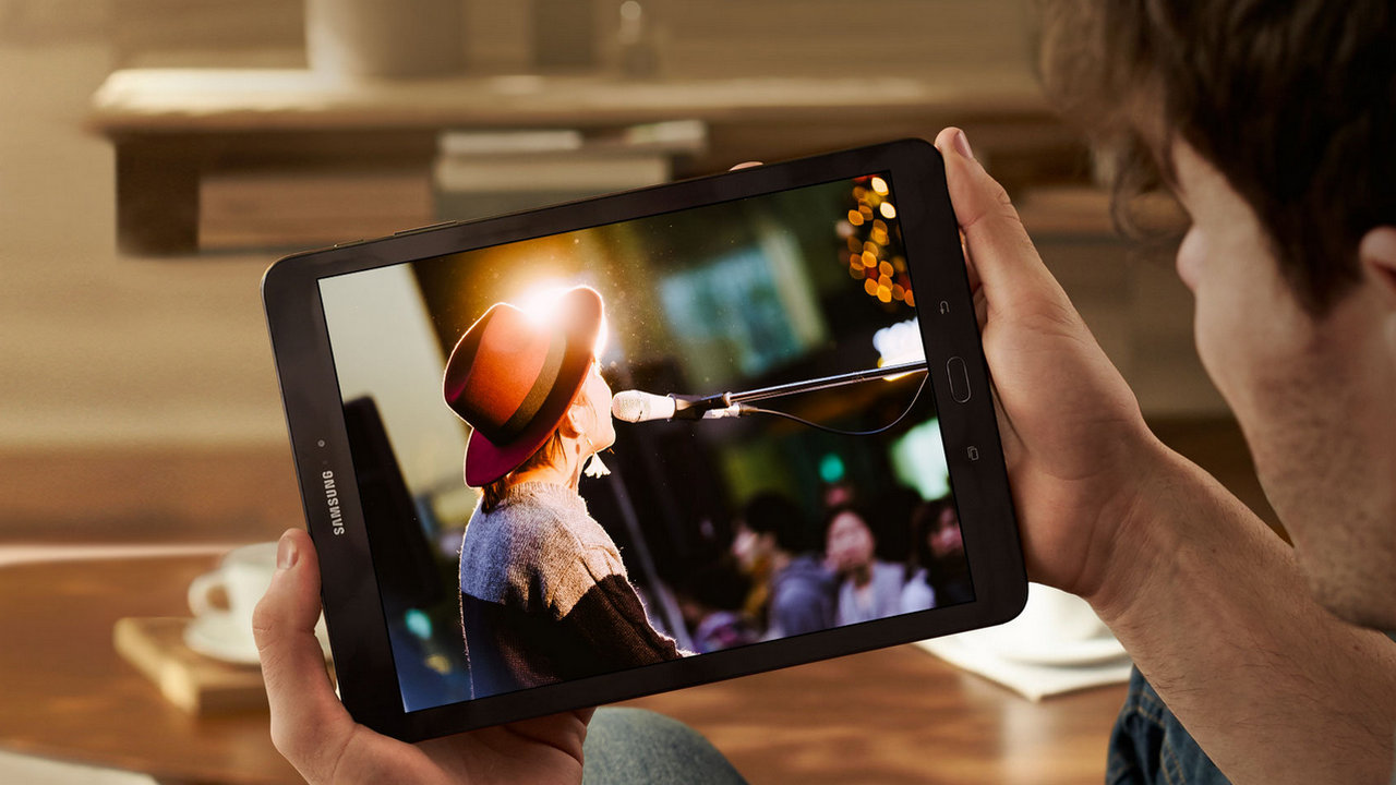 Samsung Galaxy Tab S4 receives FCC certification days after the Galaxy Note 9 Samsung Galaxy Tab S4 receives FCC certification days after the Galaxy Note 9