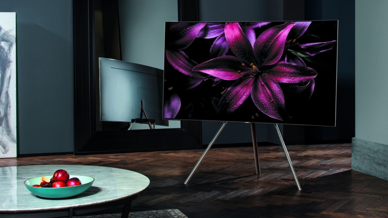 Samsung India unveils 2018 TV line up with new QLED TV starting from Rs 2,45,000 Samsung India unveils 2018 TV line up with new QLED TV starting from Rs 2,45,000