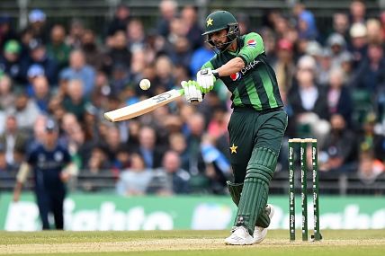 Scotland vs Pakistan: Shoaib Malik shines as visitors cruise to 2-0 T20I series win Scotland vs Pakistan: Shoaib Malik shines as visitors cruise to 2-0 T20I series win
