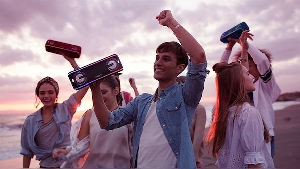 Sony SRS-XB41 speaker review: The tough, portable, blingy party speaker
