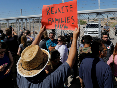 US reunites 522 children separated from families after Donald Trump ends zero-tolerance immigration policy US reunites 522 children separated from families after Donald Trump ends zero-tolerance immigration policy