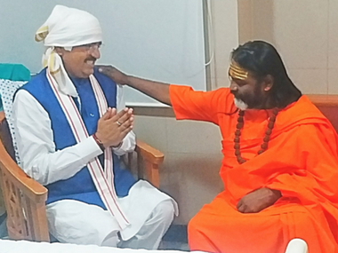 Witness in Daati Maharaj rape case lodges complaint after receiving threats from associates of self-styled godman Witness in Daati Maharaj rape case lodges complaint after receiving threats from associates of self-styled godman