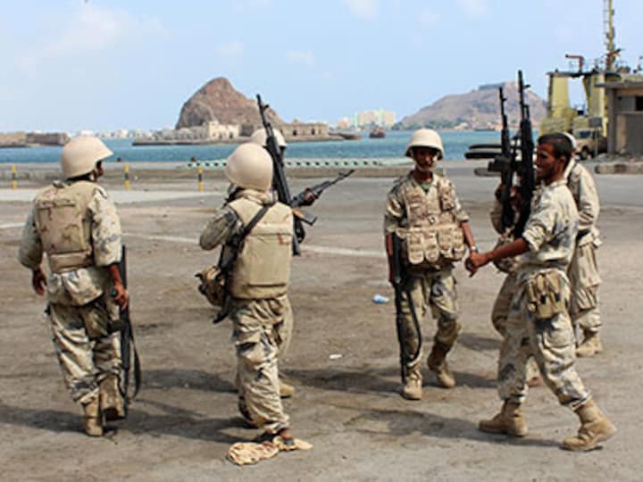 Bus carrying children attacked in Yemen's Saada leave dozens dead, many injured; Saudi-led coalition blamed
