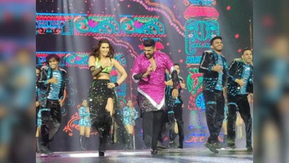 IIFA 2018: Rekha, Ranbir Kapoor, Bobby Deol perform to hit songs at the awards ceremony