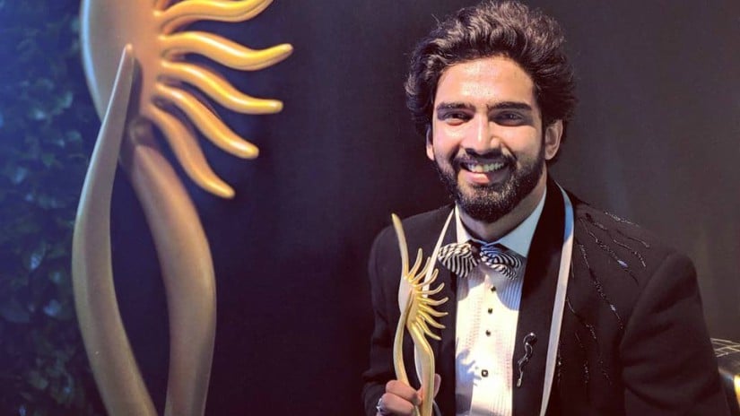 Amaal Mallik, music director for Badrinath Ki Dulhaniya. Image from Twitter/ @AmaalMallik