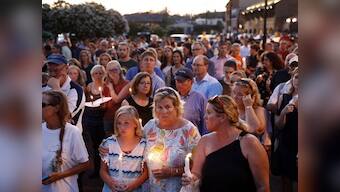 Capital Gazette shooting in US: Friends, former co-workers of journalists gunned down hold candlelight march in Annapolis
