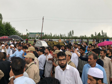 Shujaat Bukhari murder case updates: Police say killing was planned meticulously; images of 4 suspects released Shujaat Bukhari murder case updates: Police say killing was planned meticulously; images of 4 suspects released