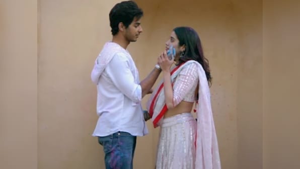 Dhadak trailer: Ishaan Khatter, Janhvi Kapoor look promising in Hindi remake of Marathi film Sairat