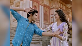 Dhadak title track: Ishaan Khatter, Janhvi Kapoor's chemistry complements this soul-stirring melody