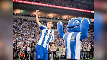 Premier League: Manchester United sign Porto's 19-year-old full-back Diogo Dalot