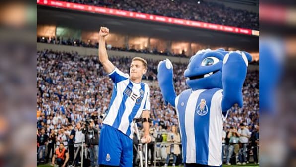 Premier League: Manchester United sign Porto's 19-year-old full-back Diogo Dalot