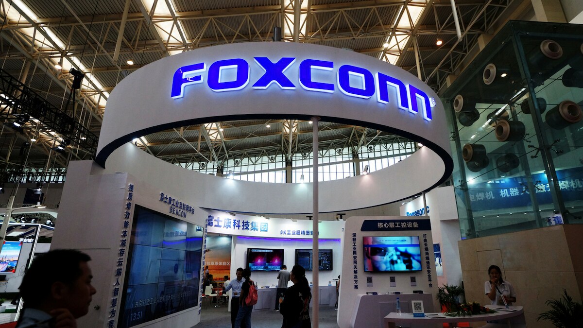 Contract manufactures like Foxconn not in settlement talks in Apple vs Qualcomm battle