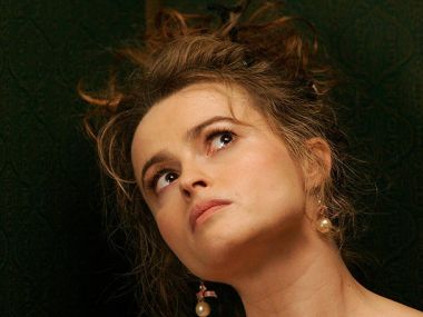 James Bond makers keen to cast Harry Potter actor Helena Bonham Carter as villain in latest film James Bond makers keen to cast Harry Potter actor Helena Bonham Carter as villain in latest film