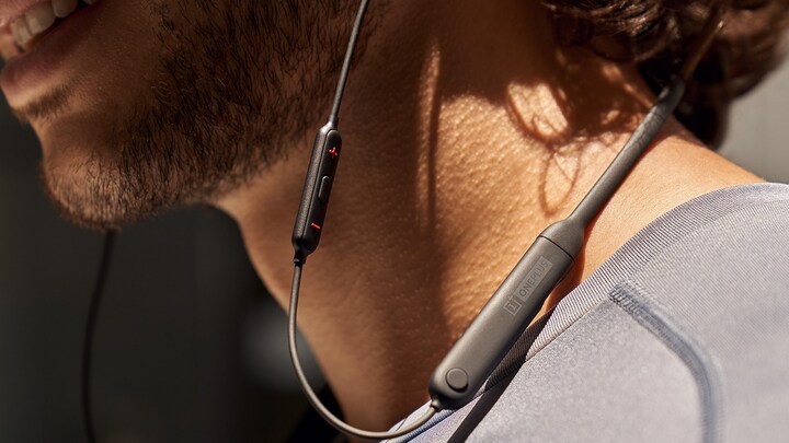 OnePlus Bullets Wireless earphones will go on sale on 19 June in India at Rs 3,999