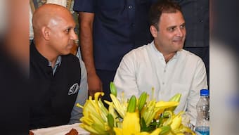 Amid talk of Opposition unity, key 'federal front' leaders missing from Rahul Gandhi's iftar party: SP, Deve Gowda, RJD skip event