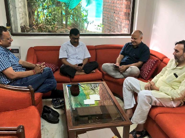 Delhi dharna politics: Arvind Kejriwal makes fresh appeal to PM; fasting ministers fear forced evacuation from L-G office Delhi dharna politics: Arvind Kejriwal makes fresh appeal to PM; fasting ministers fear forced evacuation from L-G office