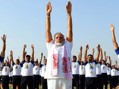 International Yoga Day 2018: Modi performs aasanas in Dehradun as controversy erupts in West Bengal; Kota fetches world record International Yoga Day 2018: Modi performs aasanas in Dehradun as controversy erupts in West Bengal; Kota fetches world record