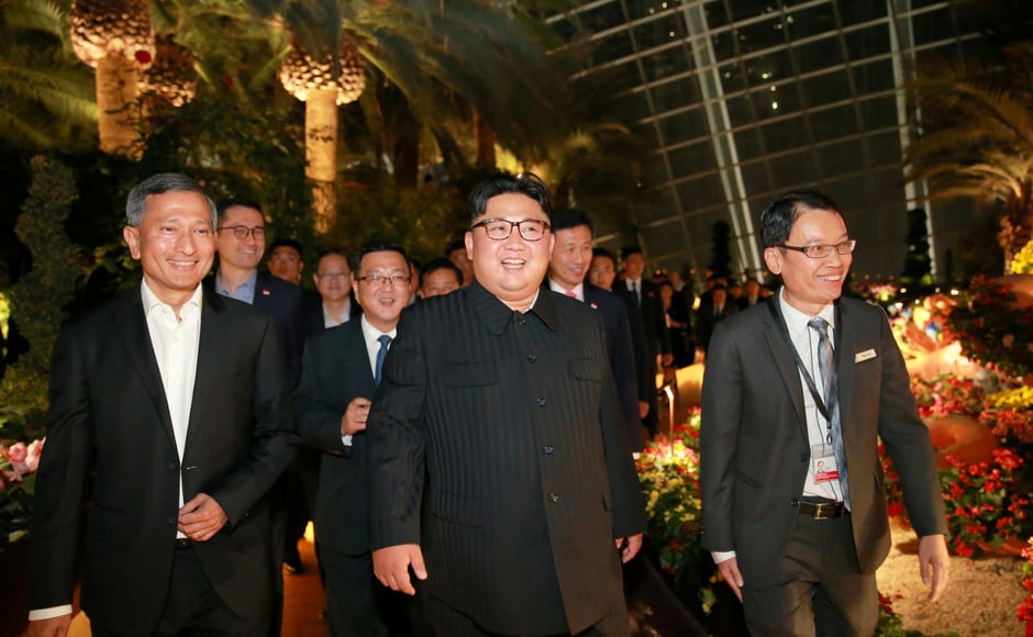 Kim arrived in Singapore on Sunday for a historic summit with US president Donald Trump on Tuesday aimed at getting North Korea to give up its nuclear weapons and missiles in exchange for economic incentives and security guarantees. KCNA via Reuters Kim arrived in Singapore on Sunday for a historic summit with US president Donald Trump on Tuesday aimed at getting North Korea to give up its nuclear weapons and missiles in exchange for economic incentives and security guarantees. KCNA via Reuters