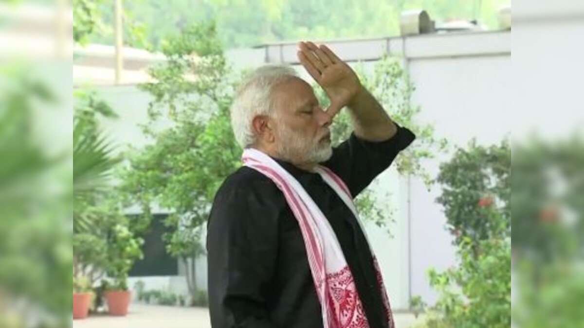 Narendra Modi tweets #HumFitTohIndiaFit video, nominates HD Kumaraswamy and CWG champ Manika Batra