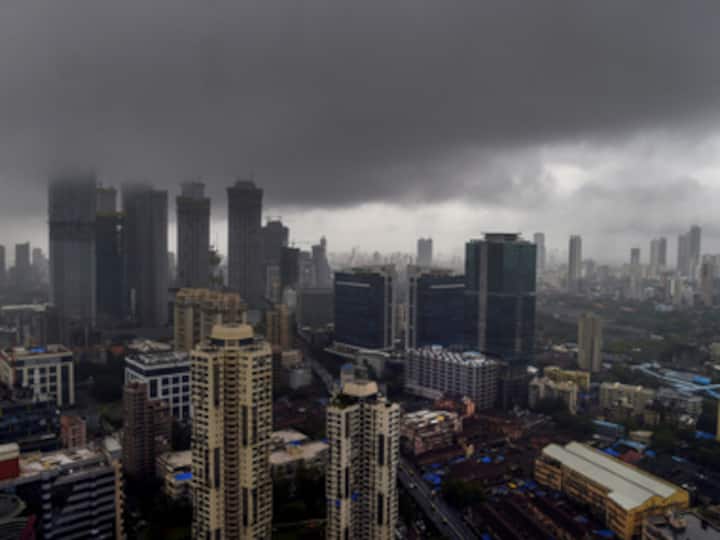 IMD forecasts widespread rainfall for Konkan, Goa today; Mumbai, Thane likely to witness heavy downpour
