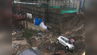 Mumbai rains: Wall collapses at Lloyd's Estate in Wadala East; over 15 cars trapped, no injuries reported