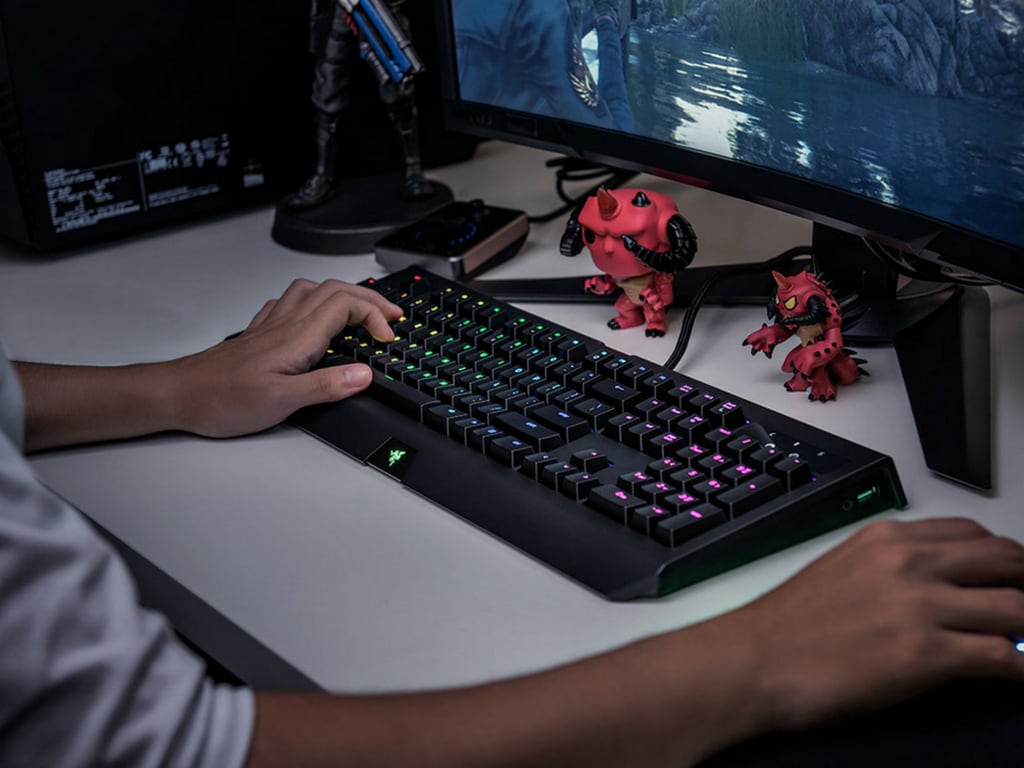Lot Onderzoek Intrekking Microsoft and Razer may partner to bring in mouse and keyboard support for  Xbox- Technology News, Firstpost