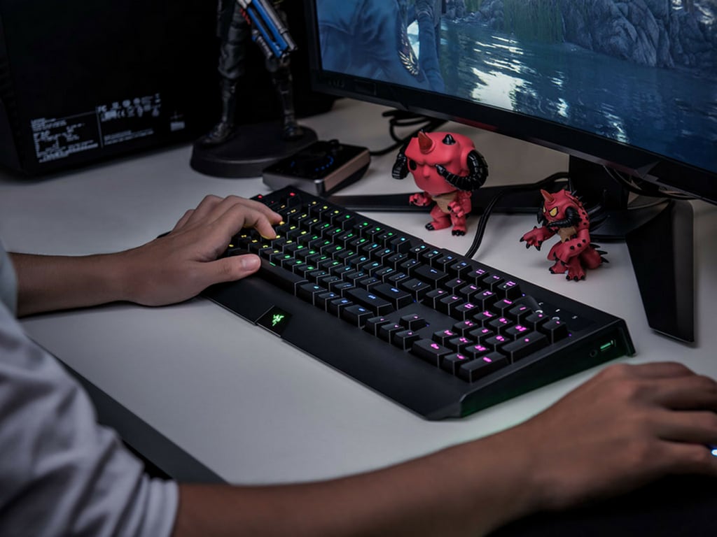 Xbox One keyboard and mouse support to roll out for Fortnite and 14 other  games-Tech News , Firstpost