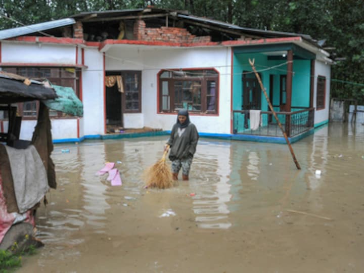 Flash floods in Jammu kill three people, damage nearly dozen houses and wash away cattle; officials issue advisory