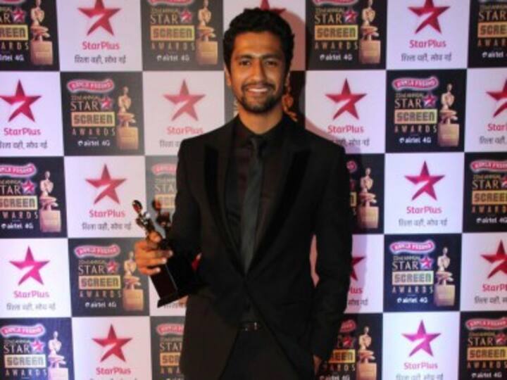 Vicky Kaushal on working with ensemble cast in Sanju: Focus is shifting from actor's responsibility to teamwork Vicky Kaushal on working with ensemble cast in Sanju: Focus is shifting from actor's responsibility to teamwork