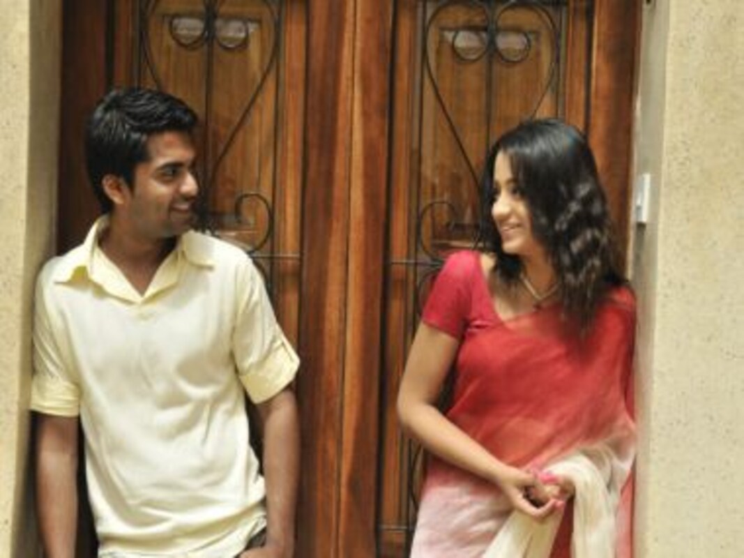 Gautham Menon Buries Hatchet With Simbu Director Actor To Reunite For Vinnaithaandi Varuvaya Sequel Entertainment News Firstpost