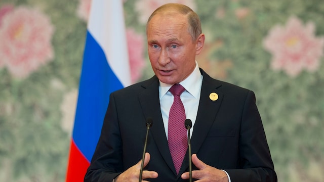 Vladimir Putin welcomes Donald Trump's decision to withdraw US troops from war-torn Syria Vladimir Putin welcomes Donald Trump's decision to withdraw US troops from war-torn Syria