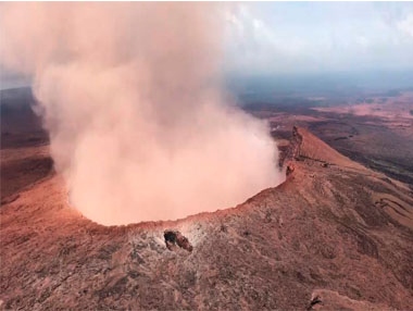 Hawaii's Kilauea volcano destroys hundreds of homes in Kapoho Beach Lots and Vacationland; no injuries reported Hawaii's Kilauea volcano destroys hundreds of homes in Kapoho Beach Lots and Vacationland; no injuries reported